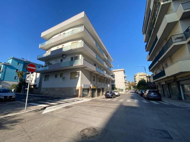 Appartamento in vendita a Pescara PE