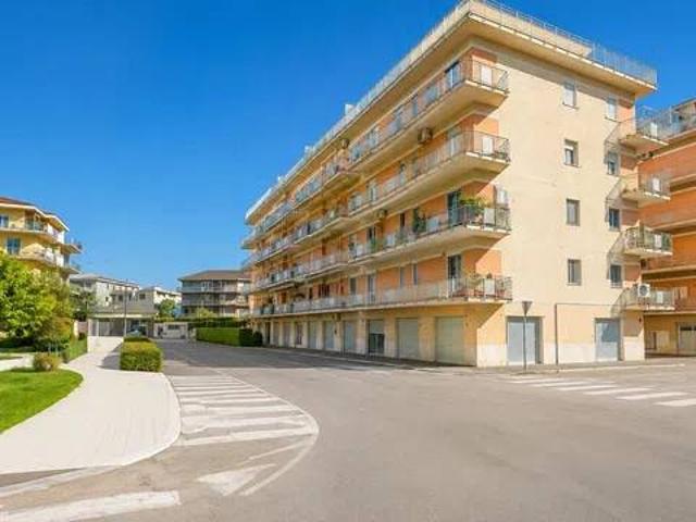 Appartamento in vendita a Pescara PE