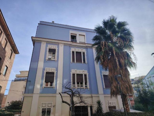 Appartamento in vendita a Pescara PE
