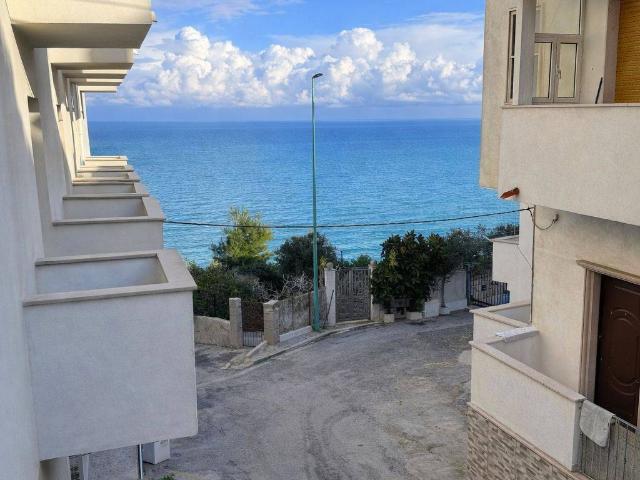 Appartamento in vendita a Peschici FG