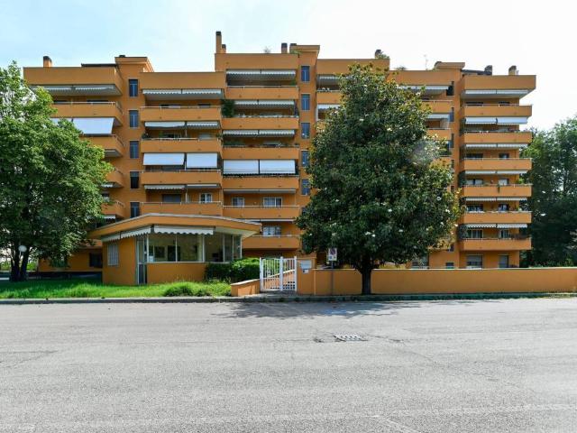 Appartamento in vendita a Peschiera Borromeo MI