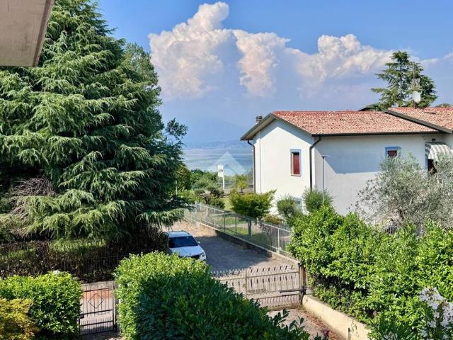Appartamento in vendita a Peschiera del Garda VR