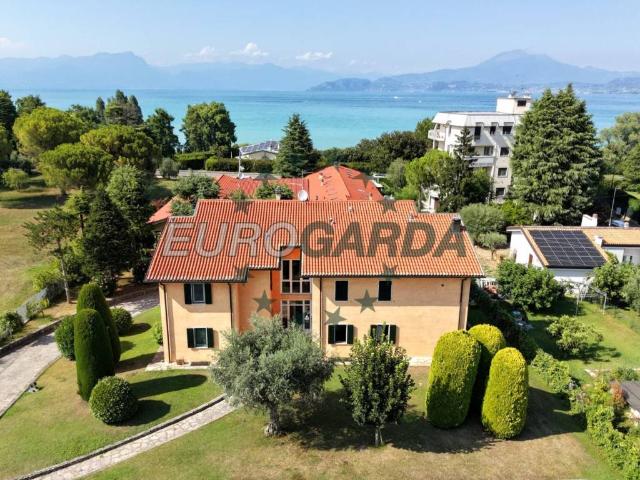 Appartamento in vendita a Peschiera del Garda VR