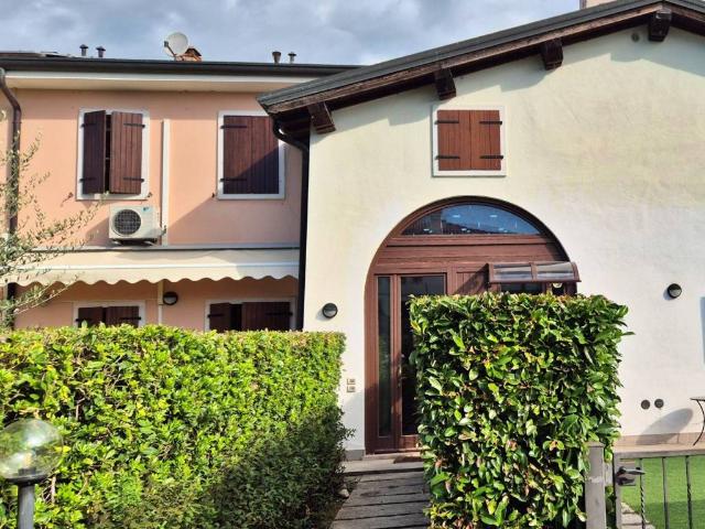 Appartamento in vendita a Peschiera del Garda VR