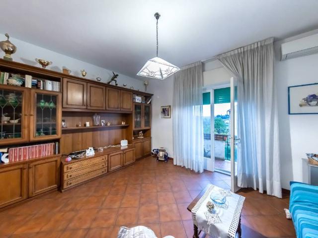 Appartamento in vendita a Pescia PT