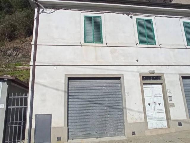 Appartamento in vendita a Pescia PT