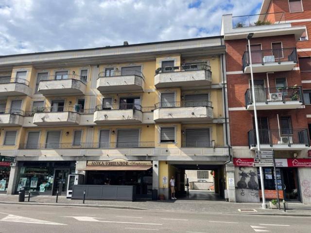 Appartamento in vendita a Pero MI
