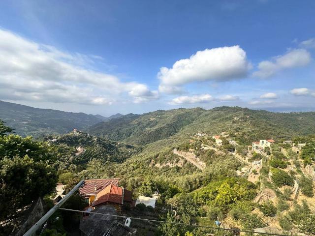 Appartamento in vendita a Perinaldo IM