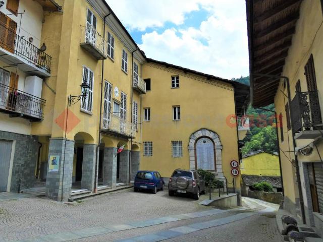Appartamento in vendita a Perrero