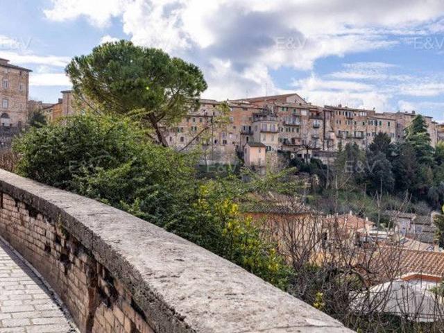 Appartamento in vendita a Perugia