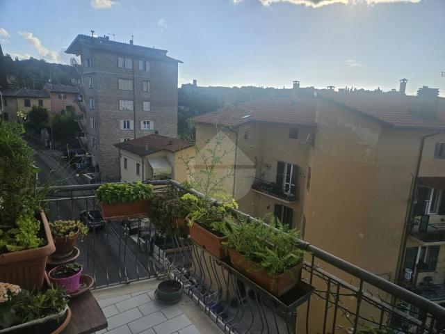 Appartamento in vendita a Perugia via eugubina