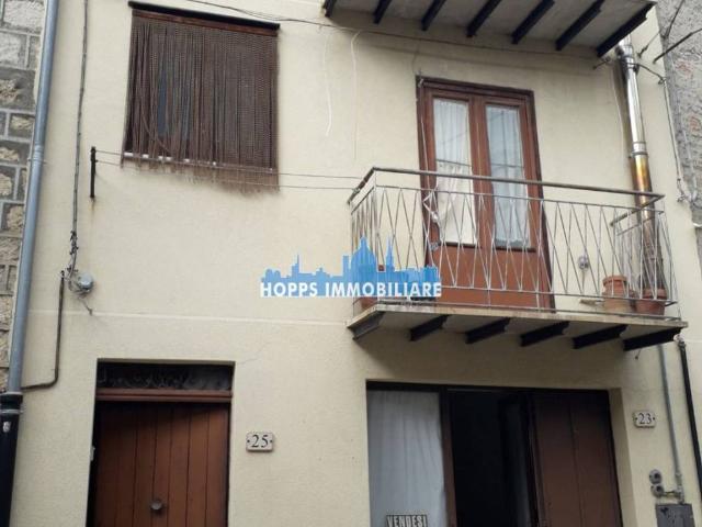 Appartamento in vendita a Petralia Soprana PA