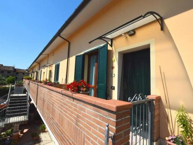 Appartamento in vendita a Picciorana Lucca 85 mq Rif: 1413995