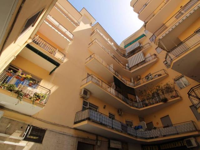 Appartamento in vendita a Piano di Sorrento NA