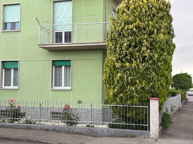 Appartamento in vendita a Piacenza PC