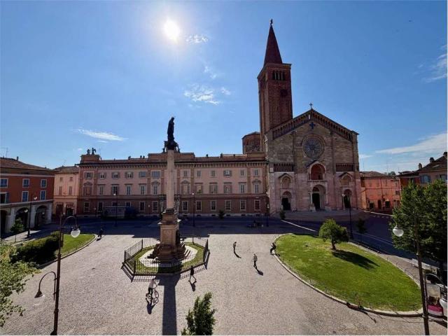 Appartamento in vendita a Piacenza PC