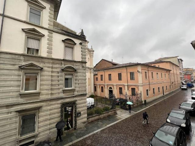 Appartamento in vendita a Piacenza PC
