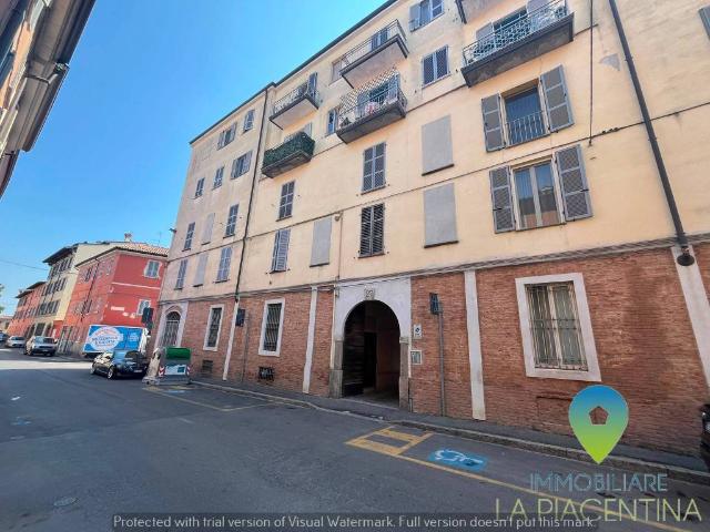 Appartamento in vendita a Piacenza PC