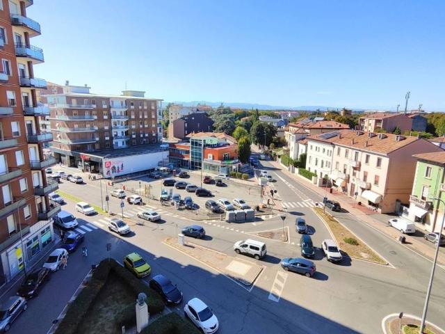 Appartamento in vendita a Piacenza PC