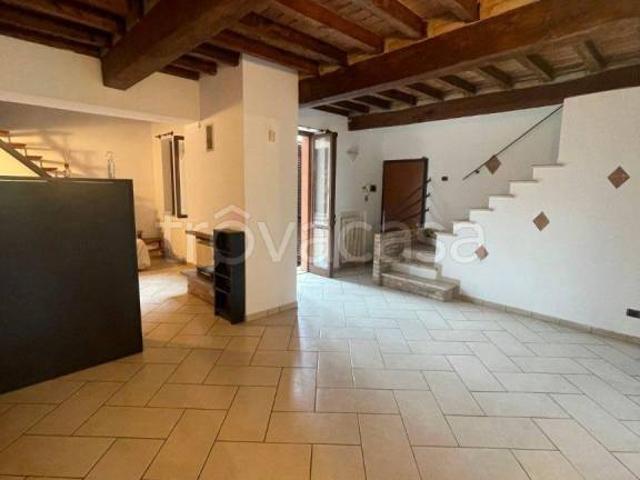 Appartamento in vendita a Piacenza via Maddalena, Via Taverna Ospedale