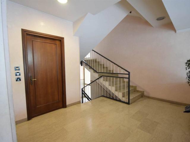 Appartamento in vendita a Piacenza
