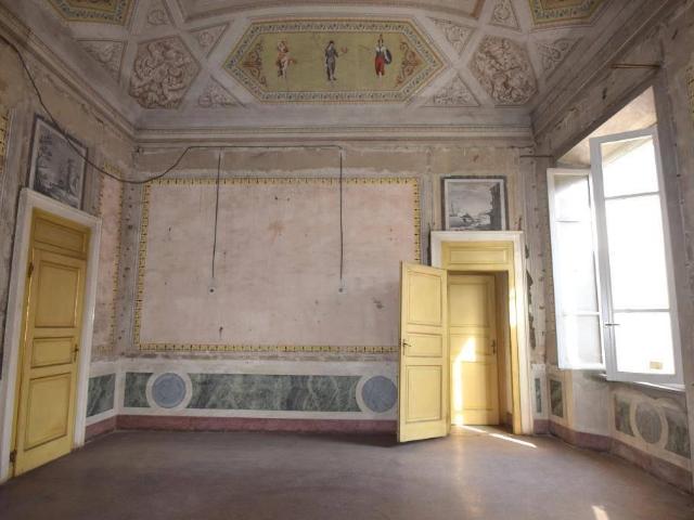Appartamento in vendita a Piacenza