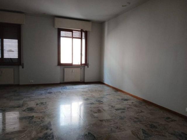 Appartamento in vendita a Piacenza
