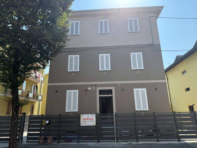 Appartamento in vendita a Piacenza