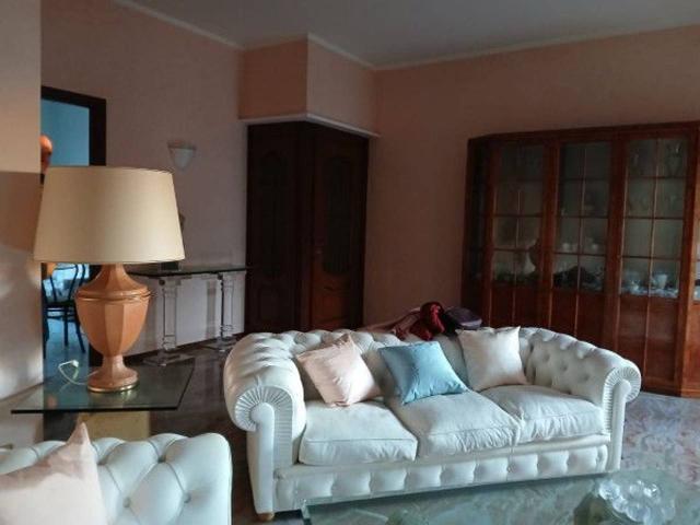 Appartamento in vendita a Piacenza