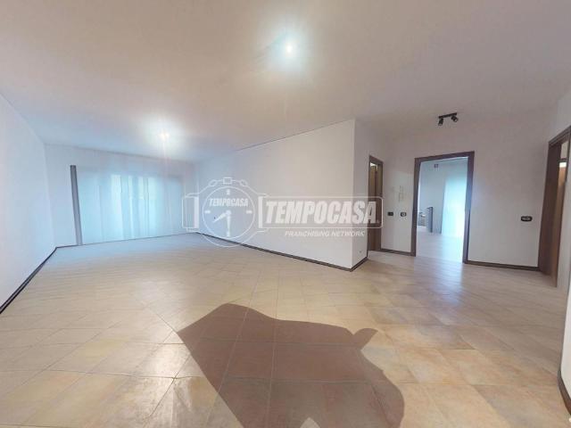 Appartamento in vendita a Piacenza