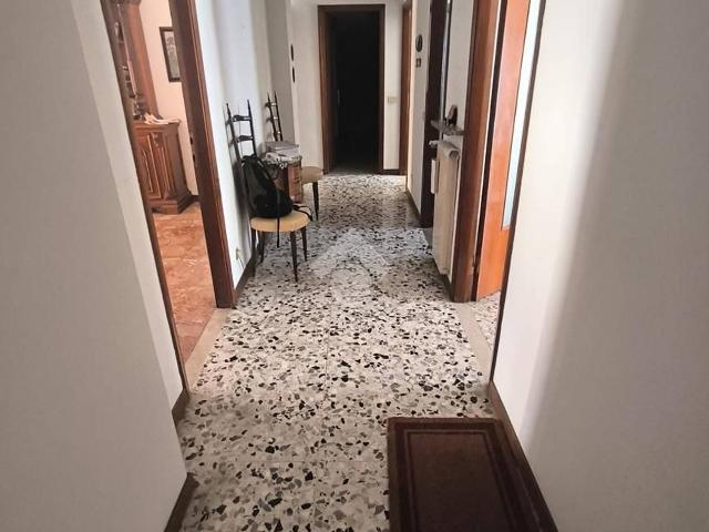 Appartamento in vendita a Piacenza