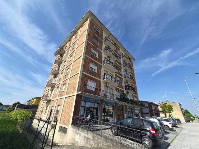 Appartamento in vendita a Piadena Drizzona CR