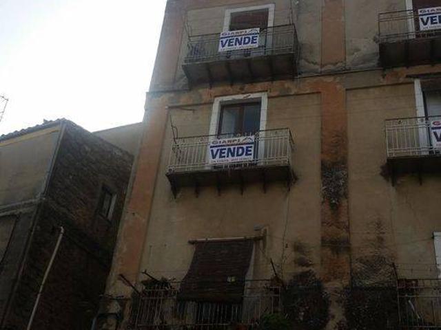Appartamento in vendita a Piazza Armerina EN