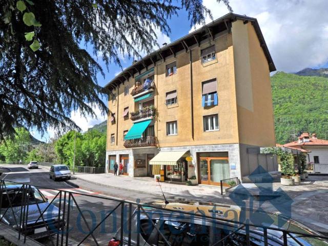 Appartamento in vendita a Piazza Brembana BG