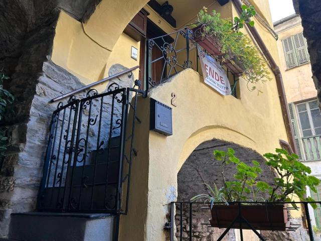 Appartamento in vendita a Pigna