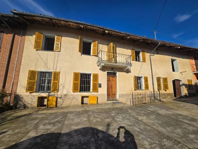 Appartamento in vendita a Piea AT