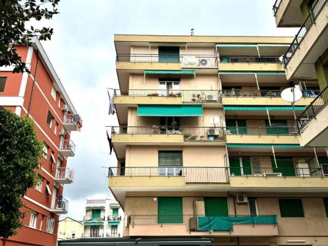Appartamento in vendita a Pietra Ligure SV