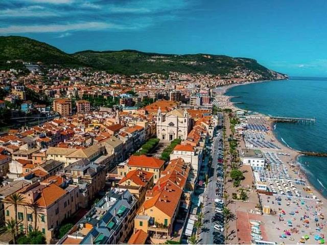 Appartamento in vendita a Pietra Ligure SV
