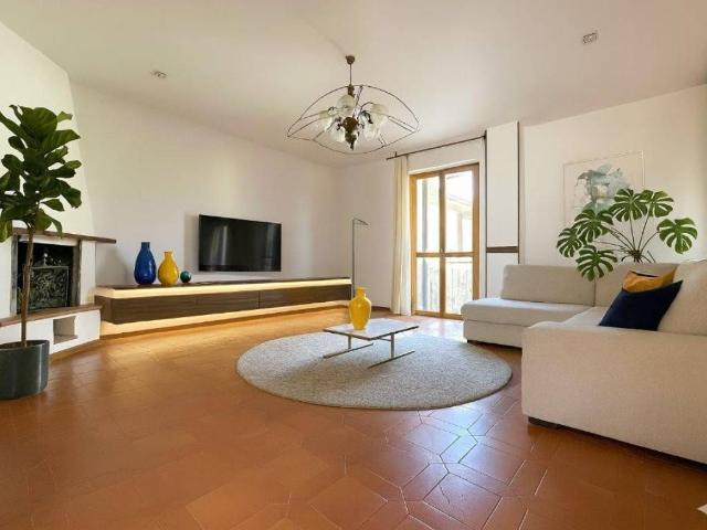Appartamento in vendita a Pietrasanta LU