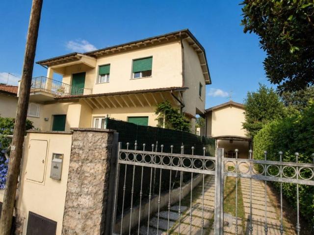 Appartamento in vendita a Pietrasanta LU