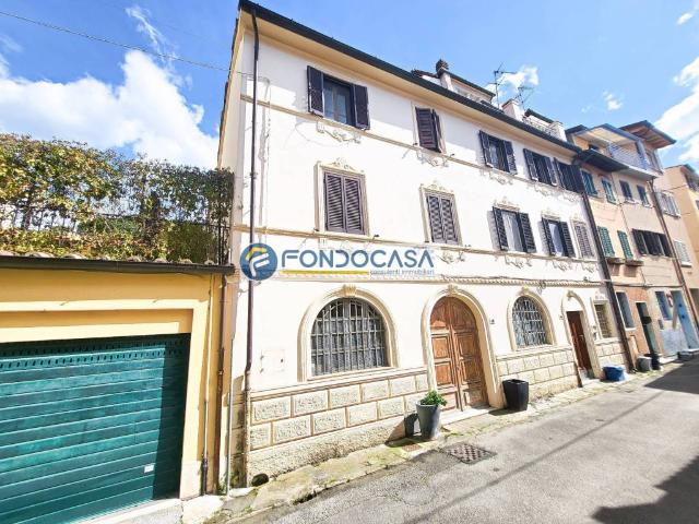 Appartamento in vendita a Pietrasanta LU