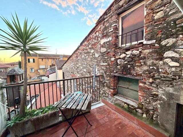 Appartamento in vendita a Pietrasanta