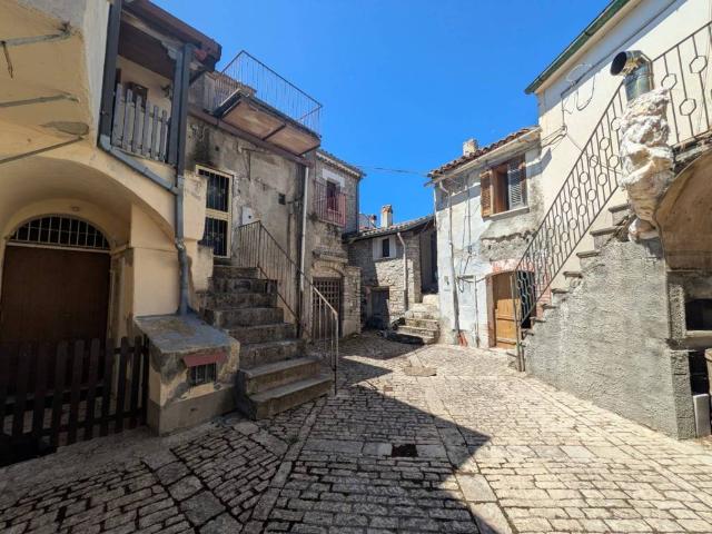 Appartamento in vendita a Pietrelcina BN