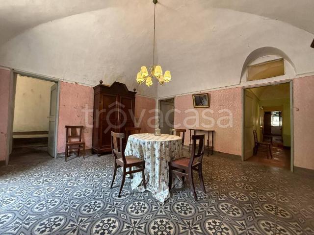 Appartamento in vendita a Pieve di Teco corso Mario Ponzone