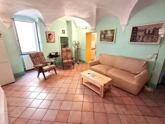 Appartamento in vendita a Pieve di Teco IM