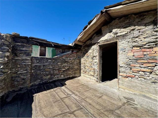 Appartamento in vendita a Pieve di Teco IM