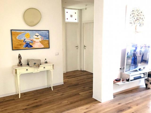 APPARTAMENTO in VENDITA a PIOMBINO CENTRO di 4 vani