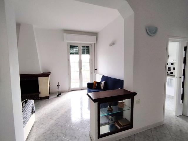 APPARTAMENTO in VENDITA a PIOMBINO CENTRO di 4 vani