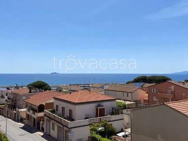 Appartamento in vendita a Piombino via Salivoli No Number