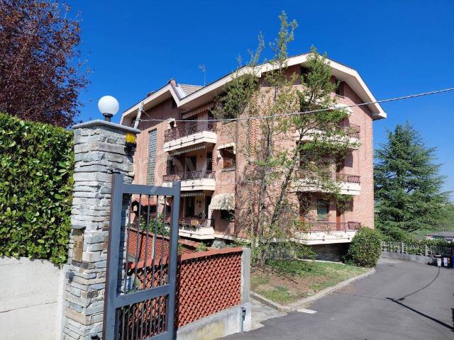Appartamento in vendita a Pino Torinese via Giacomo Puccini, 11